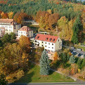 4* Hotel Roomingtons Franziskushoehe